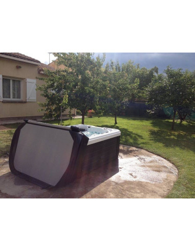 andromeda-virivky-bazeny