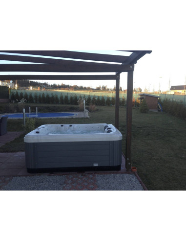 andromeda-virivky-bazeny