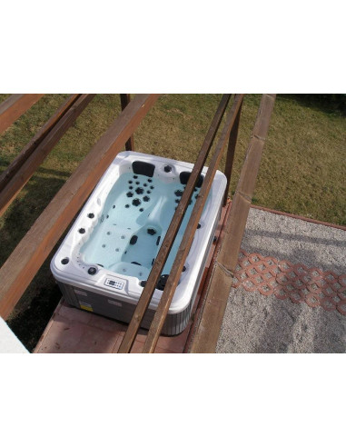 andromeda-virivky-bazeny