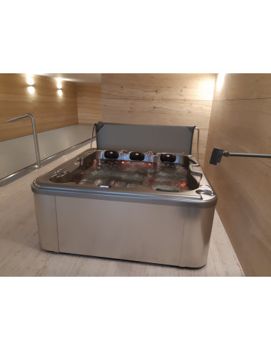 Česká vířivka Idol Spas - Gizela