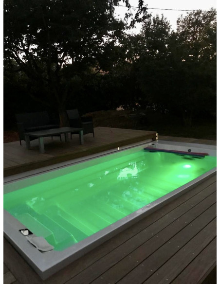 Swim spa bazén