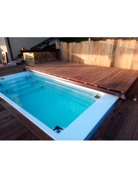 Swim spa bazén