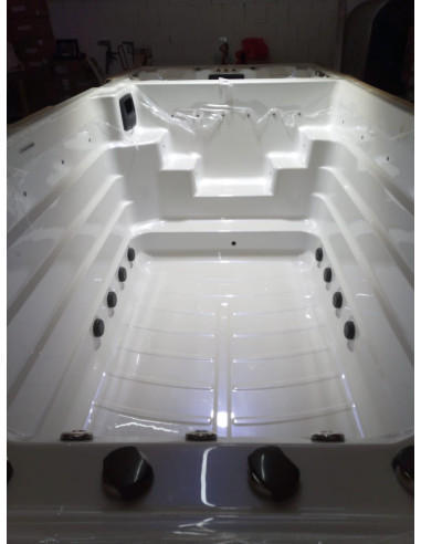 copy of Bazén swim pool idol spa shell