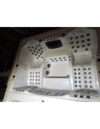 copy of Bazén swim pool idol spa len shell