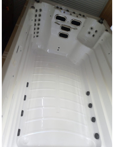 copy of Bazén swim pool idol spa shell